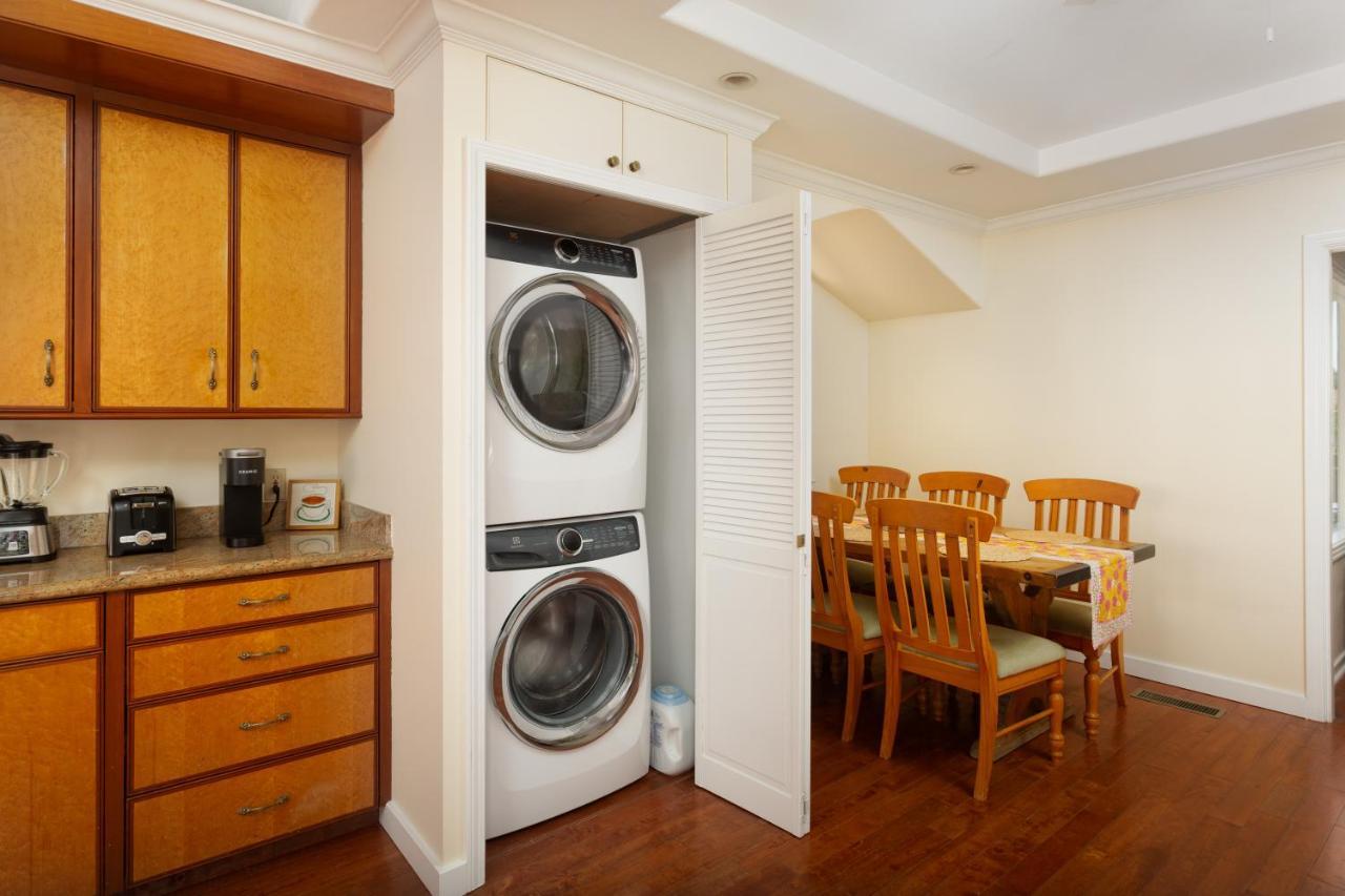 Spacious Renovated Petaluma Home- Pool Table, Fire Pit, Parking Extérieur photo