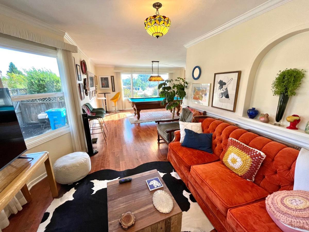 Spacious Renovated Petaluma Home- Pool Table, Fire Pit, Parking Extérieur photo