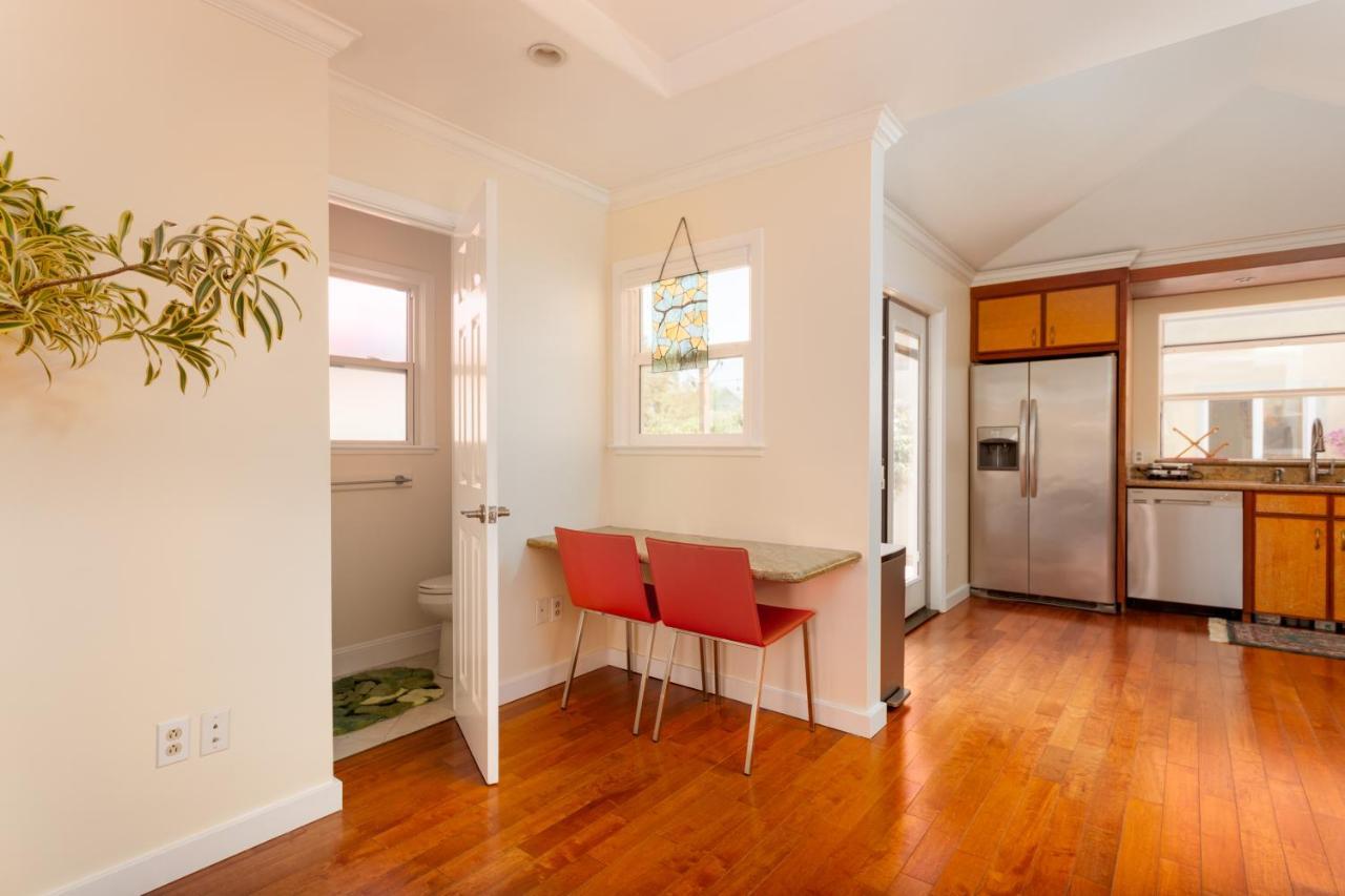 Spacious Renovated Petaluma Home- Pool Table, Fire Pit, Parking Extérieur photo